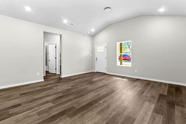 1005 E Tucker St, Fort Worth, view 2