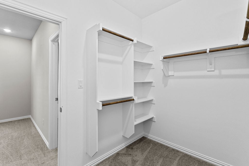 1005 E Tucker St, Fort Worth, view 11