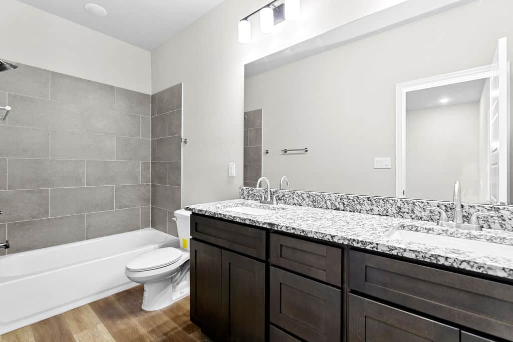 1005 E Tucker St, Fort Worth, view 13
