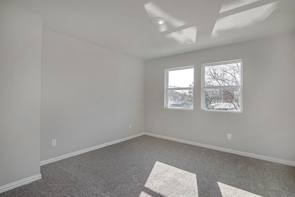 1128 E Broadway Ave, Fort Worth, view 11
