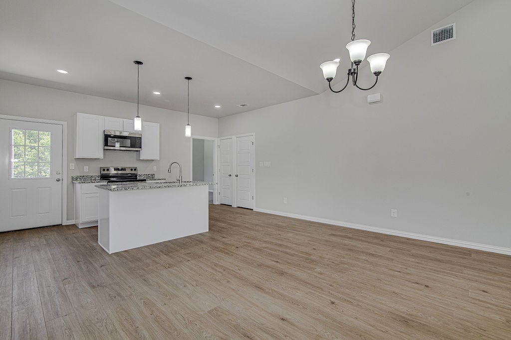 1649 E Terrell Ave, Fort Worth, view 6