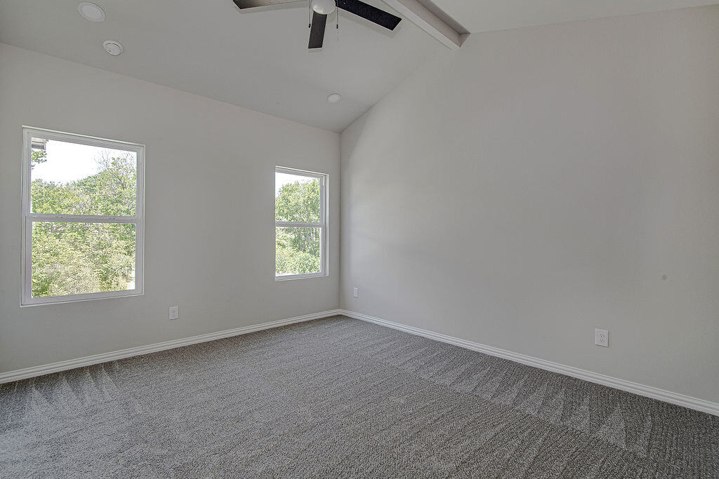 1649 E Terrell Ave, Fort Worth, view 11