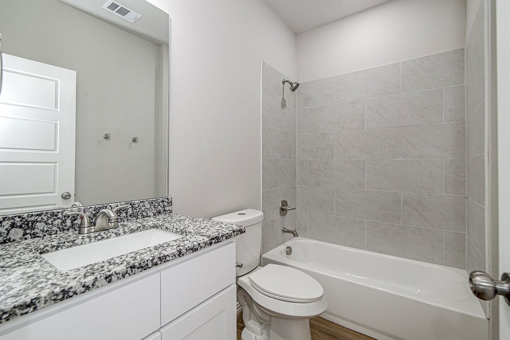 1649 E Terrell Ave, Fort Worth, view 16