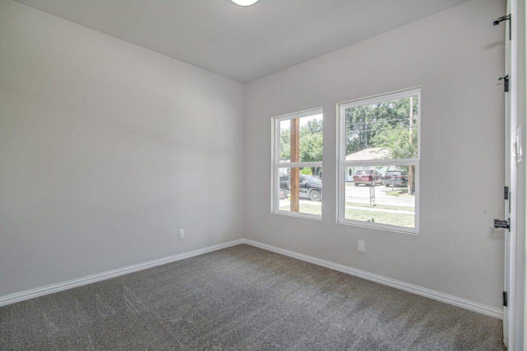 2513 Birdell Ct, Fort Worth, view 13