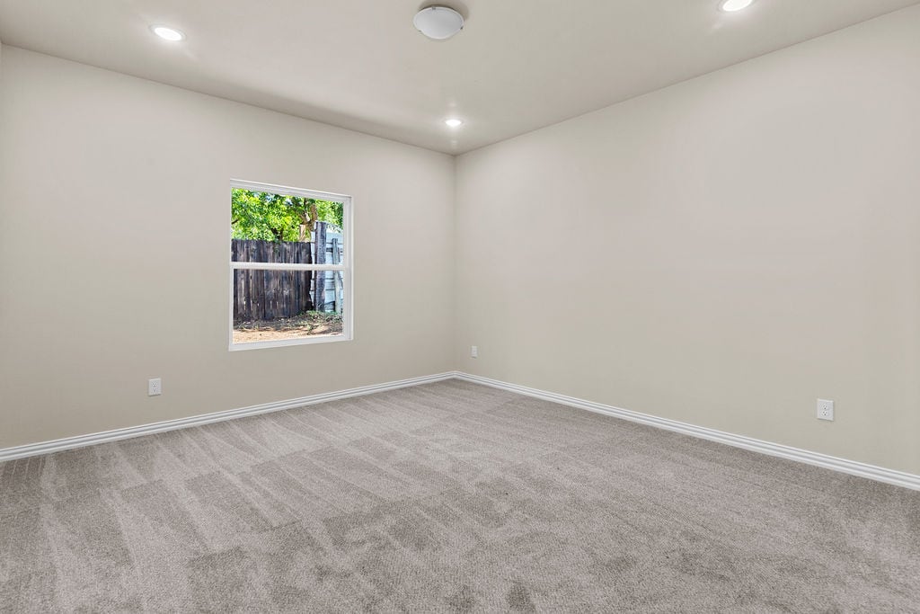 2915 La Salle St, Fort Worth, view 10
