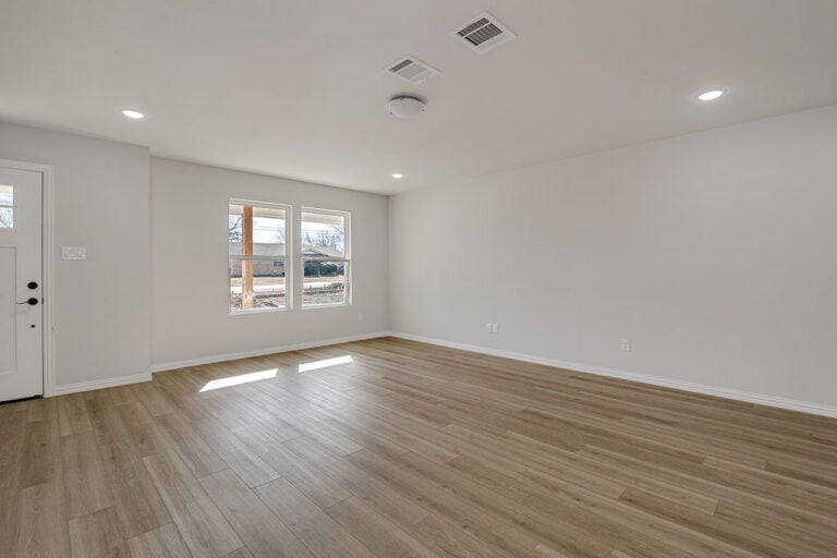 3325 Eastland St, Fort Worth, view 2