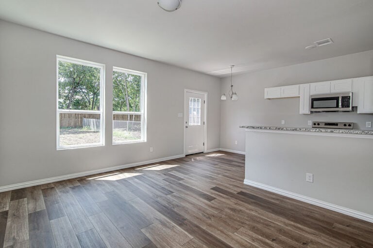 3329 Eastland St, Fort Worth, view 4