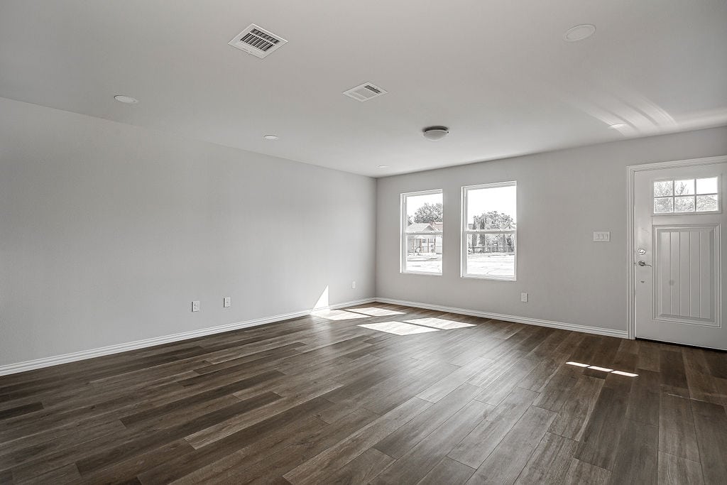 3849 Kimbo Rd, Fort Worth, view 4