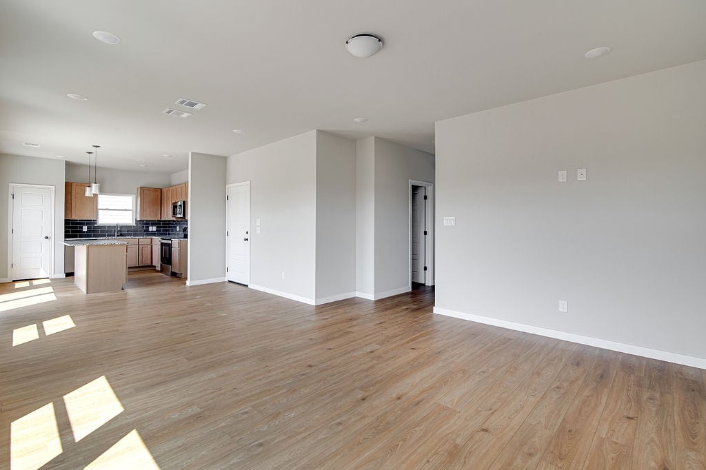 10504 Ruffin Dr, Fort Worth, view 06