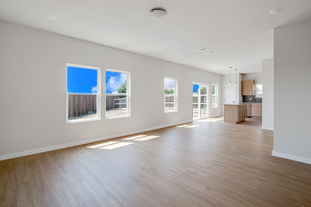 10504 Ruffin Dr, Fort Worth, view 07