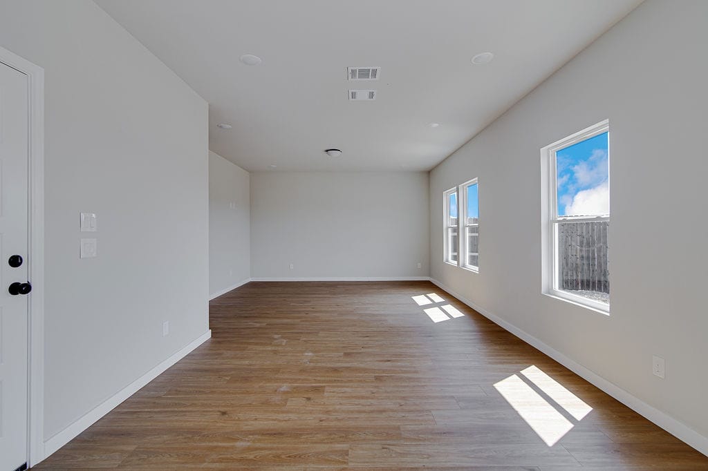 10504 Ruffin Dr, Fort Worth, view 13