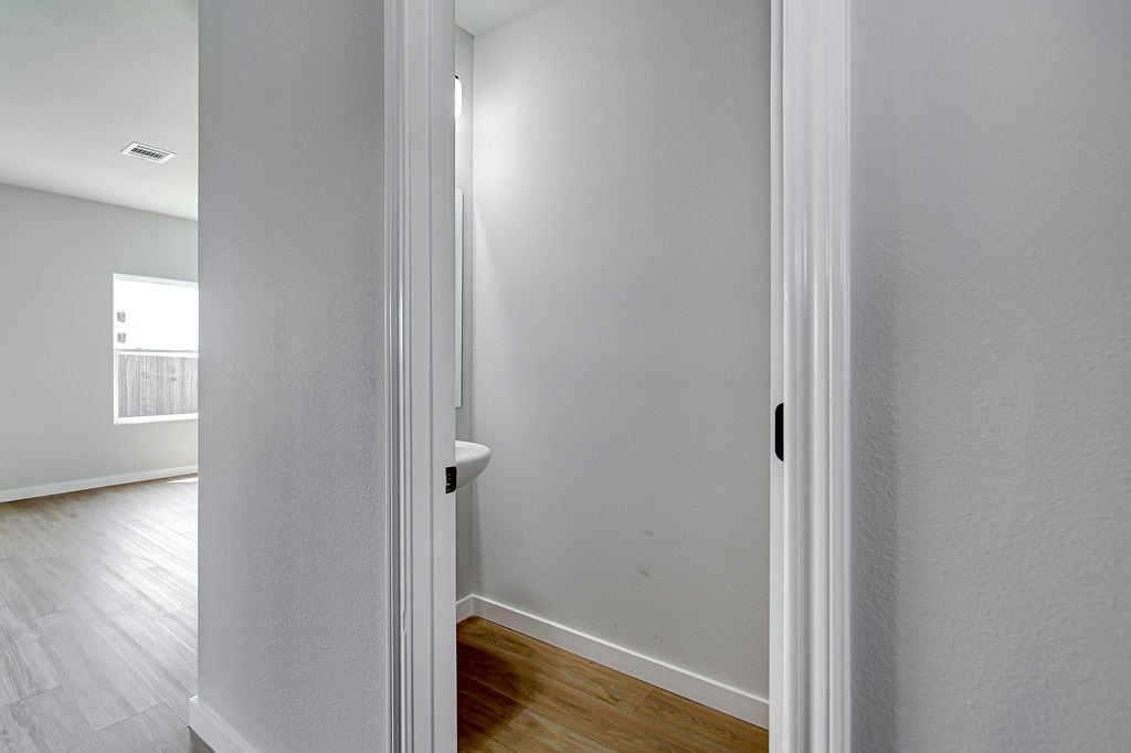 10504 Ruffin Dr, Fort Worth, view 15