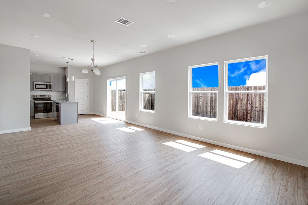 10508 Ruffin Dr, Fort Worth, view 03