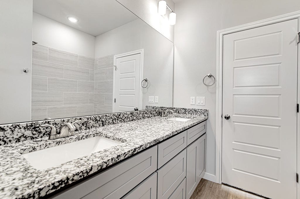 10508 Ruffin Dr, Fort Worth, view 24