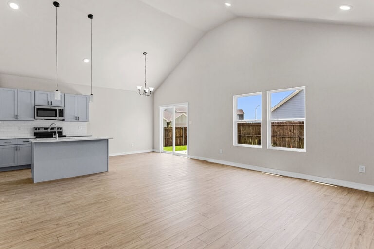 213 Marble Creek Dr, Fort Worth, view 02