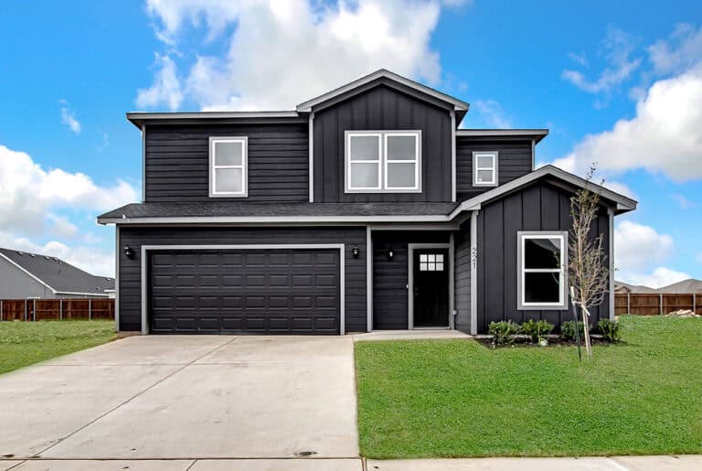 Front of 221 Marble Creek Dr, Fort Worth