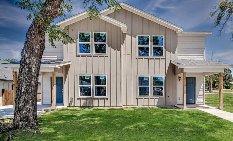 Front of 3125 Lumber St, Fort Worth